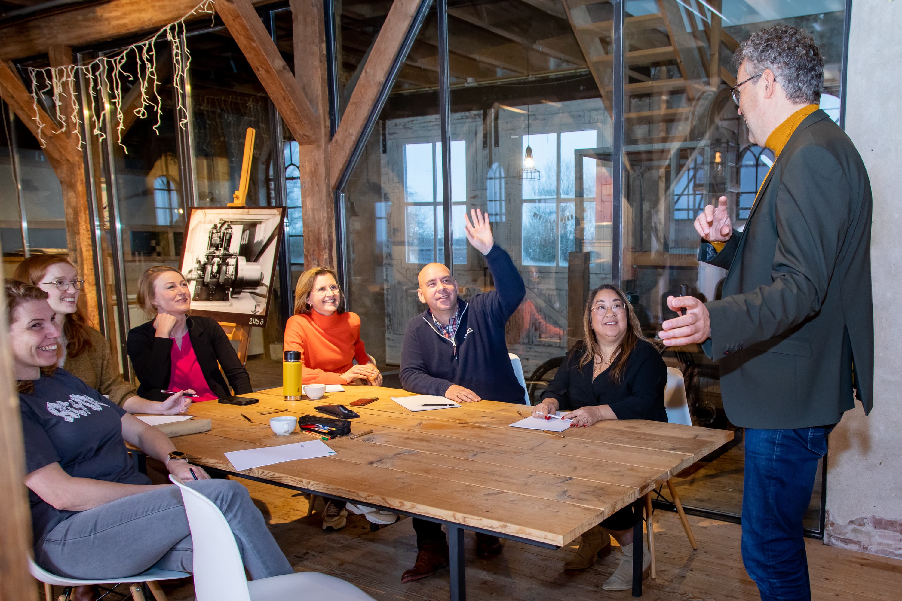 Branding foto’s van Arie Speksnijder, Suzanne Nieuwenhuijs-Mekking, Bertina van Dolder, Iris Kahle, Peter Munneke, Boaz Lugten, Hanneke Kool en Ilse Vlastuin.