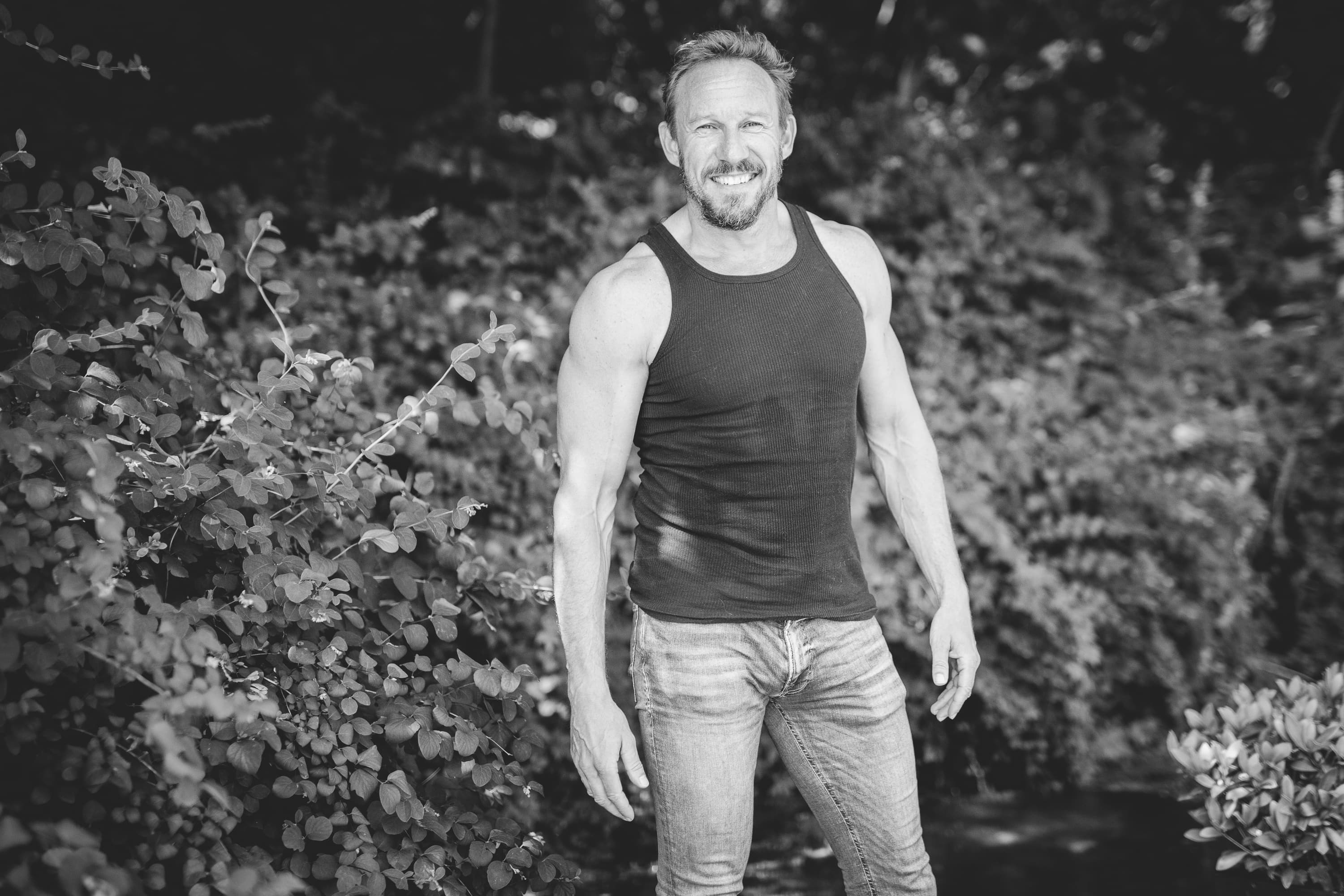 peter murzanEen zwart-witte portretfoto gemaakt door Francis Frionnet van een BNI-lid, met een link naar zijn of haar persoonlijke verhaal.