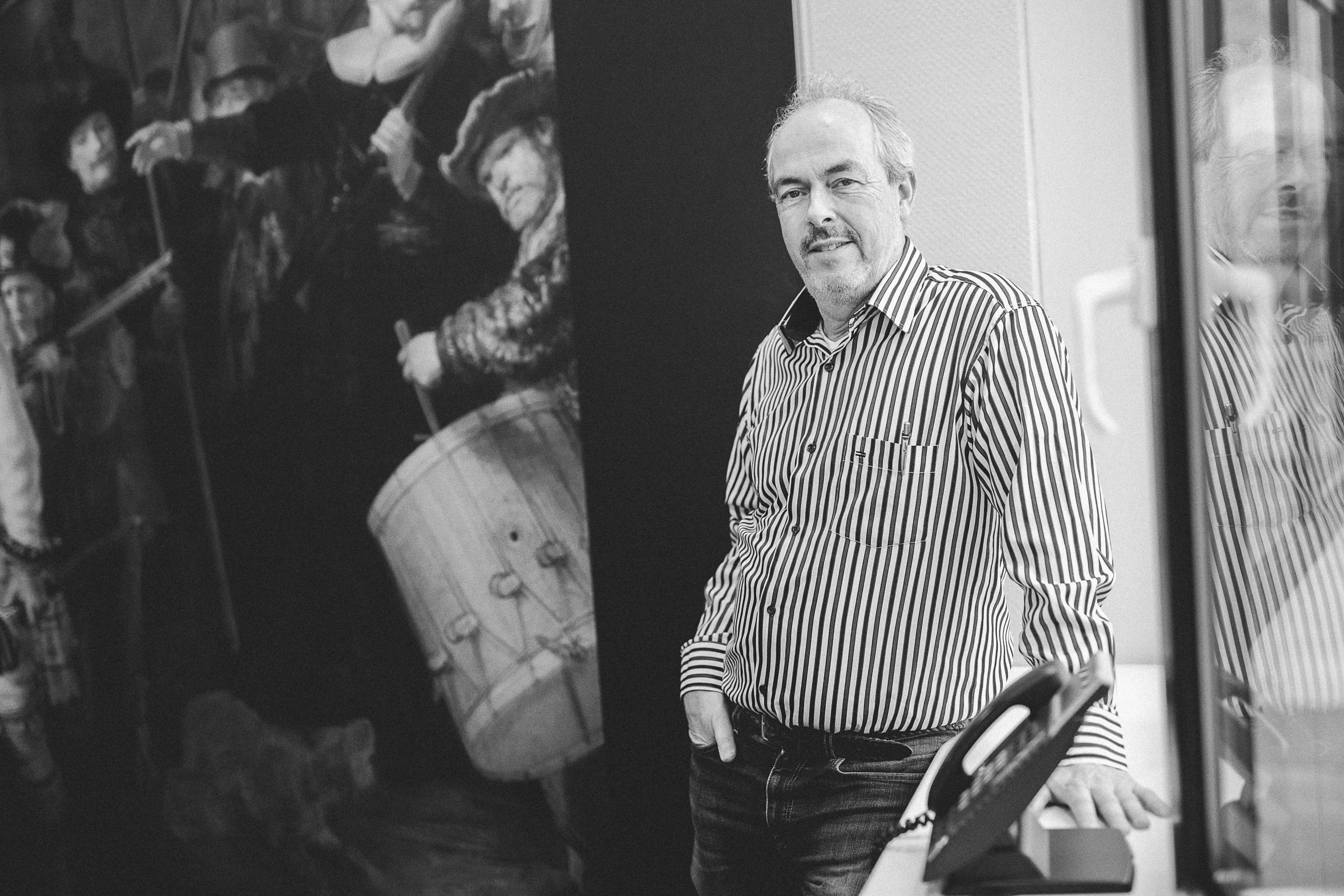 Jaap BooneEen zwart-witte portretfoto gemaakt door Francis Frionnet van een BNI-lid, met een link naar zijn of haar persoonlijke verhaal.