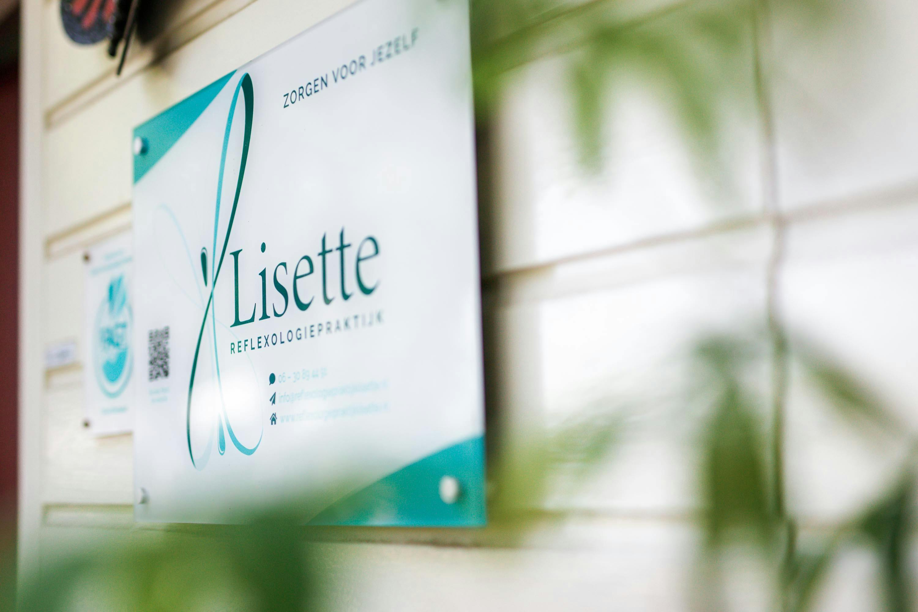 Personal Branding foto’s die meer laten zien van Lisette Tiggelaven zelf en haar passie voor voetreflex en NEI therapie.